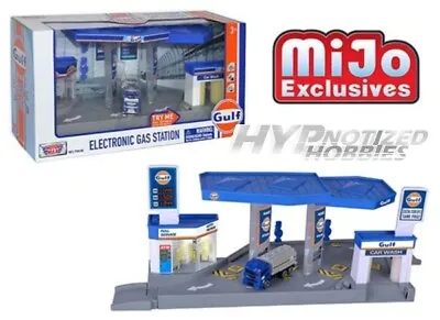 Motormax 1:64 Diorama  Gulf Gas Station With Tanker Try-me Sound & Lights 79638 • $17.30