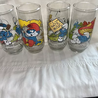 Vintage 1982 Smurfs Peyo Drinking Glasses Set Of 4 • $25
