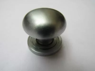 PACK OF 6 ROUND KNOB  -vintage Cabinet SATIN CHROME Cupboard Pull Handle • £12.95