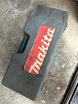 £30 • Buy Makita 9069 Angle Grinder 110v