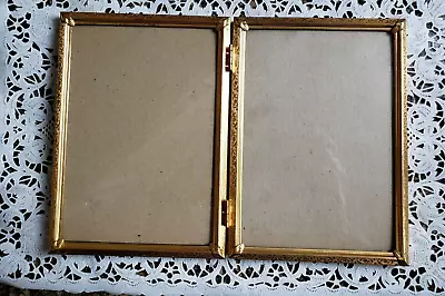 Vtg Embossed Gold Metal Bi-Fold Double Hinged Picture Frame Free Standing 5 X7” • $14.99