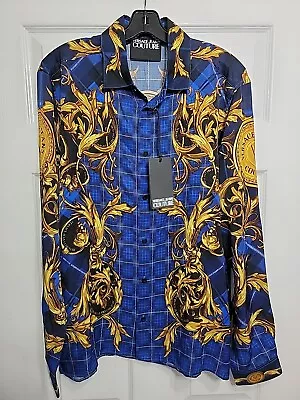 NWT Versace Jeans Couture Mens Baroque Print Button Up Shirt Size Small Viscose  • $199.99