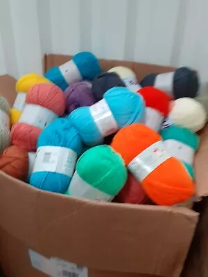 £15 • Buy Joblot Bundle 1kg  Dk Branded Yarn - 10 Odd Balls-stock Clearance 