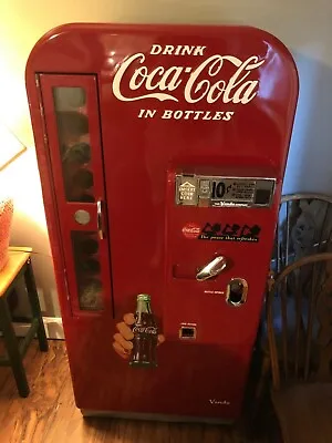 Vendo 81 ‘51 Coke Machine. Works Perfectly. Excellent Condition. • $9000
