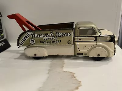 Vintage Marx Glendale Wrecker And Repair TIn Truck With Hoist Arm • $69.90