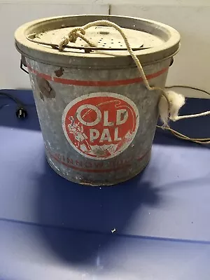 FARM FRESH Nice Vintage 10 Qt Galvanized Old Pal Floating Minnow Bucket Pail  • $49.99