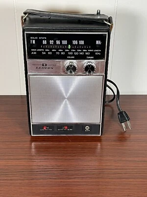 $29.99 • Buy Lloyd's Solid State AM/FM Battery Corded Radio N605B Works Antenna Hong Kong