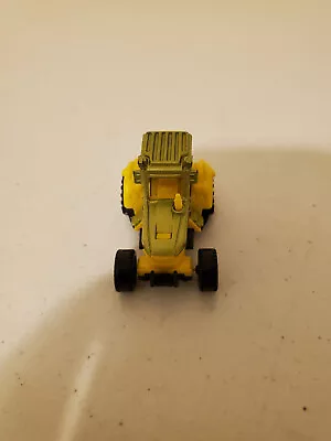 2006 Matchbox - Tractor - MB703 - Green • $7.72