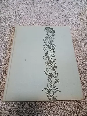 The Art Of Crewel Embroidery By Mildred J. Davis 1970 • $24.95