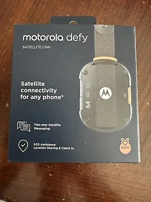 Motorola Defy Satellite Link 2-Way Messaging Communicator With SOS Assist Black • $75