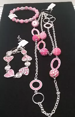 Lot Of 3 Viva Beads Jewelry Necklace Bracelets Color Pink & Light Purple New • $8