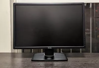 Dell Ultrasharp U2412M 24-Inch Screen LED Monitor EXC + 7 Extra Cables • $80