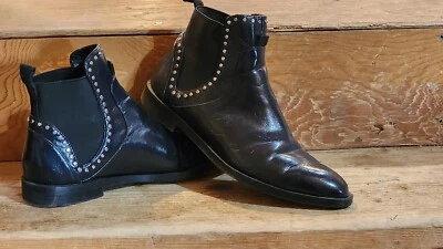 $26.99 • Buy Zara Womens Black Ankle Boots 39 Leather Silver Studded EUC