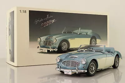 Auto Art 70706; Austin Healey 3000; Open Top Blue & White; Very Good Boxed • £149.99