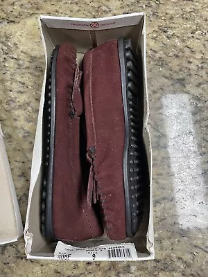 Nib Pair Of Women’s Minnetonka Size 9 Moccasins  • $28