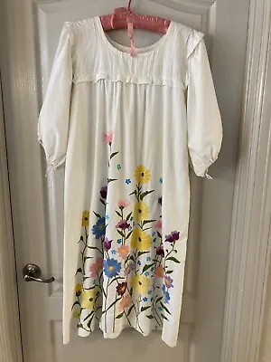Vintage Jesus Diaz Dress Mexico Made Embroidered Puff Sleeve Floral Size Medium • $43.95