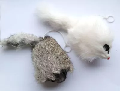 Trembling Rabbit Fur Mouse Cat Toy With Pull String Cat Toy • $8.99