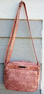 Small Vtg Mudd Adjustable Crossbody Purse Mauve Pink Faux Leather Eyelet 8x7x3  • $17.99