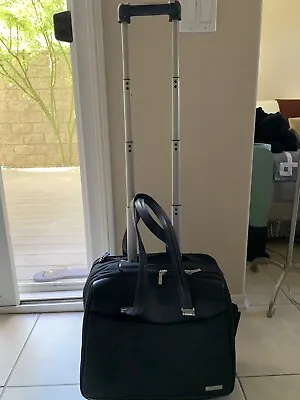 Victorinox Rolling Computer/Filing Case Bag.  2 Wheels.  2 Way To Use It. • $130