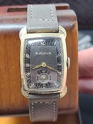 Vintage BULOVA Senator 1940s Black Two Tone Dial Art Deco Watch KEEPING TIME • $129.95