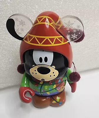 Vinylmation 3  Happy Holidays! Holiday 2017 Goofy R. Bristol • $15