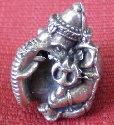 Small Round White Metal Ganesh Statue For Hindu Practice 1  High • $5.99