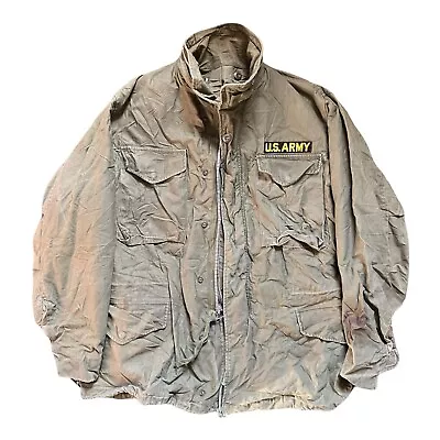 1965 1st Pattern U.S. Army M65 Field Jacket  Medium Regular Vietnam War M-65 • $275