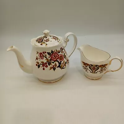 Colclough Royale Teapot And Milk Jug (#H1/27) • £9.99