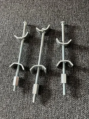 £2.99 • Buy 3 KITCHEN WORKTOP CONNECTING BOLTS JOINING JOINT CLAMPS New