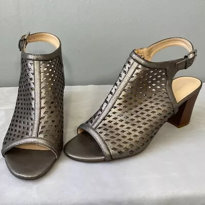 Liz Claiborne Gemma Heels Womens Size 11 Pewter Metallic Laser Cut Shoes • $29.99