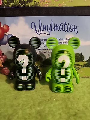 DISNEY Vinylmation 3  Park Set 5th Anniversary Eachez Variant Lot Green Signed  • $99.99