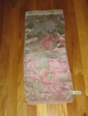 Liz Claiborne Pastel Pink Green Floral 100% Silk Oblong Scarf 52  Japan • $12.99