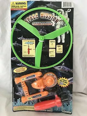 Vintage Rare 1997 Space Mission Star Flyer Toy UFO Saucer • $22.59