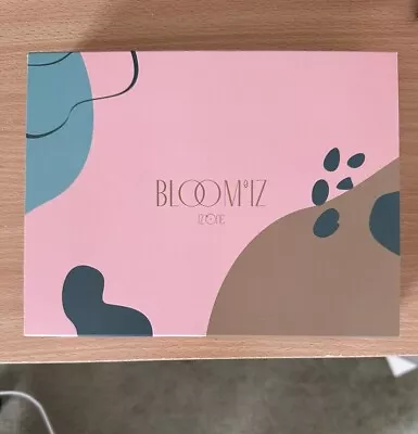 Kpop Album Izone Bloom Iz • $50