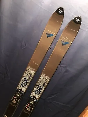 Volant CHUBB 175cm Skis Stainless Steel With Marker 12 Din Bindings*** • $209