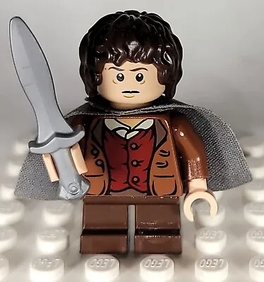 Genuine LEGO Frodo Baggins Minifigure Lord Of The Rings Set #9470 LOTR • $17.99