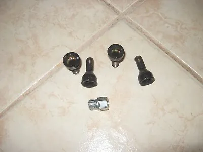 BMW Mini Security Master Locking Wheel Lock Set W/ Key B15 B 15 - 11 Spline Rib • $34.35