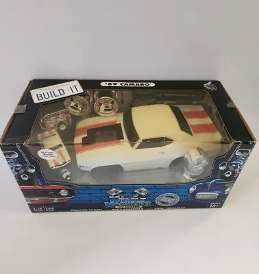 Muscle Machines 1969 Chevy Z28 Camaro In White & Orange  Build It Kit New • $100