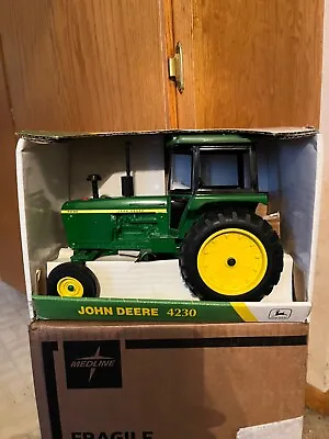 1/16 Farm Toys 4230 John Deere Nib • $115