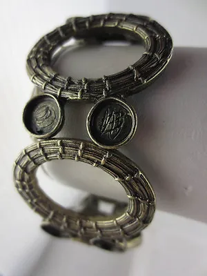 Vintage Antiqued Goldtone Circles Link Stretch Bracelet • $6.99