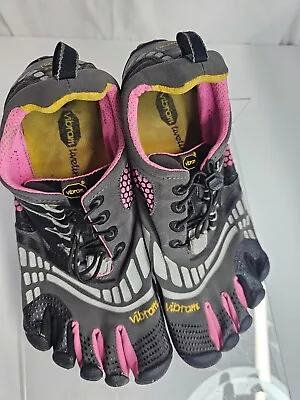 Vibram FiveFinger Bikila Women Run EU 39 W356 Pink Black Gray USA Size 8-8.5 • $24.99