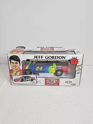 Jeff Gordon #24 Chevrolet Suburban Truck Bank 1995 Limited Edition • $24.99
