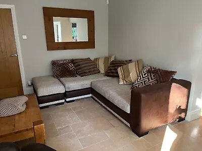 £125 • Buy Left Hand Mixed Brown Corner Sofa With Cushions Included
