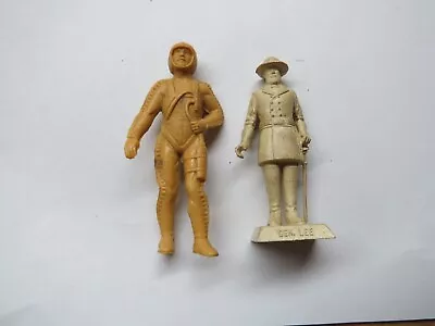 Marx  Gen. Lee  60 MM Square Base Statuette Figure PLUS WHAT LOOKS LIKE PILOT • $25