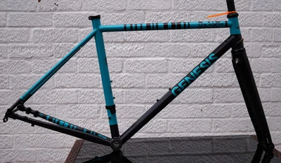 £475 • Buy Genesis Volare 853 Disc Frameset With ADK Carbon Fork, Size Small