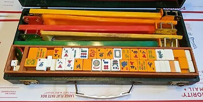 Vintage Royal Depth Control JUMBO - MAH JONG Set 164 Butterscotch Tiles 5 Racks • $379.95