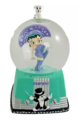 1998 Mickey And Minnie Mouse Polynesian Wind-Up Music  Night & Day  Snow Globe • $9.99