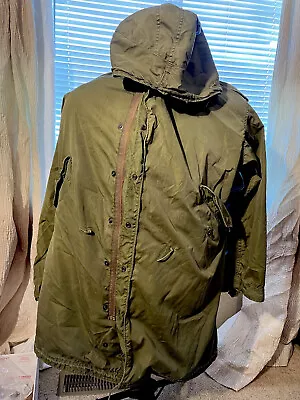 ORIGINAL 1950s US ARMY M-51 M-1951 FISHTAIL PARKA Med - Talon ZIP • $125