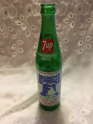 Vintage 7 UP Green Soda Pop Bicentennial Bottle 1776 1976 16oz Liberty Bell USA • $5.19