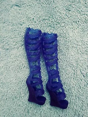 Monster High Ari Hauntington Singing Popstar Doll Tall Blue Ghost Chain Shoes • $1.99